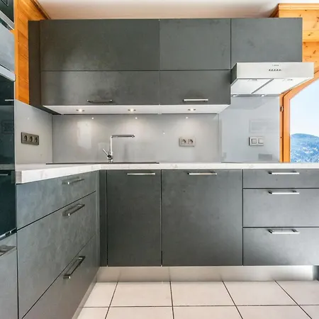 Apartment Appartement: 1 Ch, Parking, Wifi, Animaux Admis - Fr-1-671-13 *